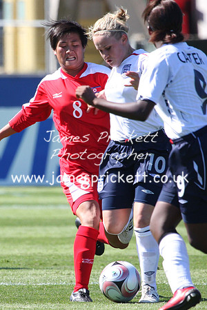 4386